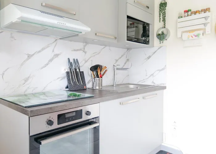 Apartament Au Calme Avec Balcon Port Olona 4 Personnes