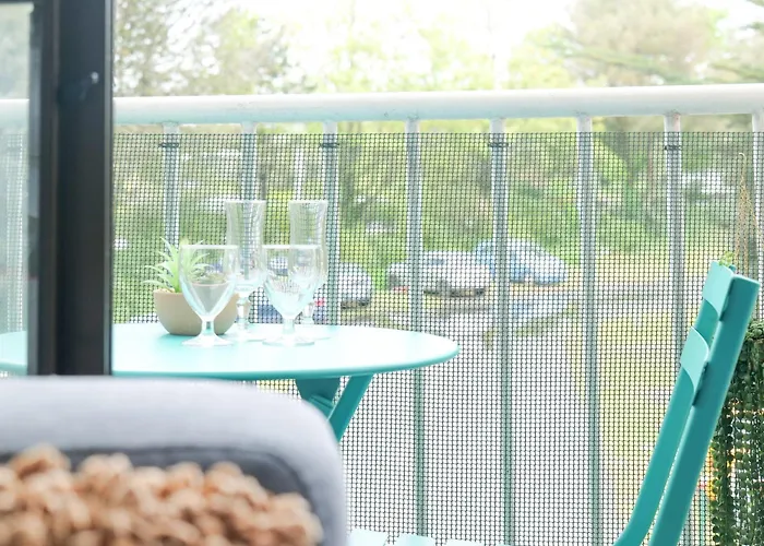 Au Calme Avec Balcon Port Olona 4 Personnes