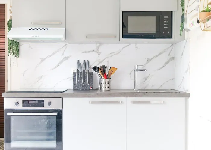 Au Calme Avec Balcon Port Olona 4 Personnes